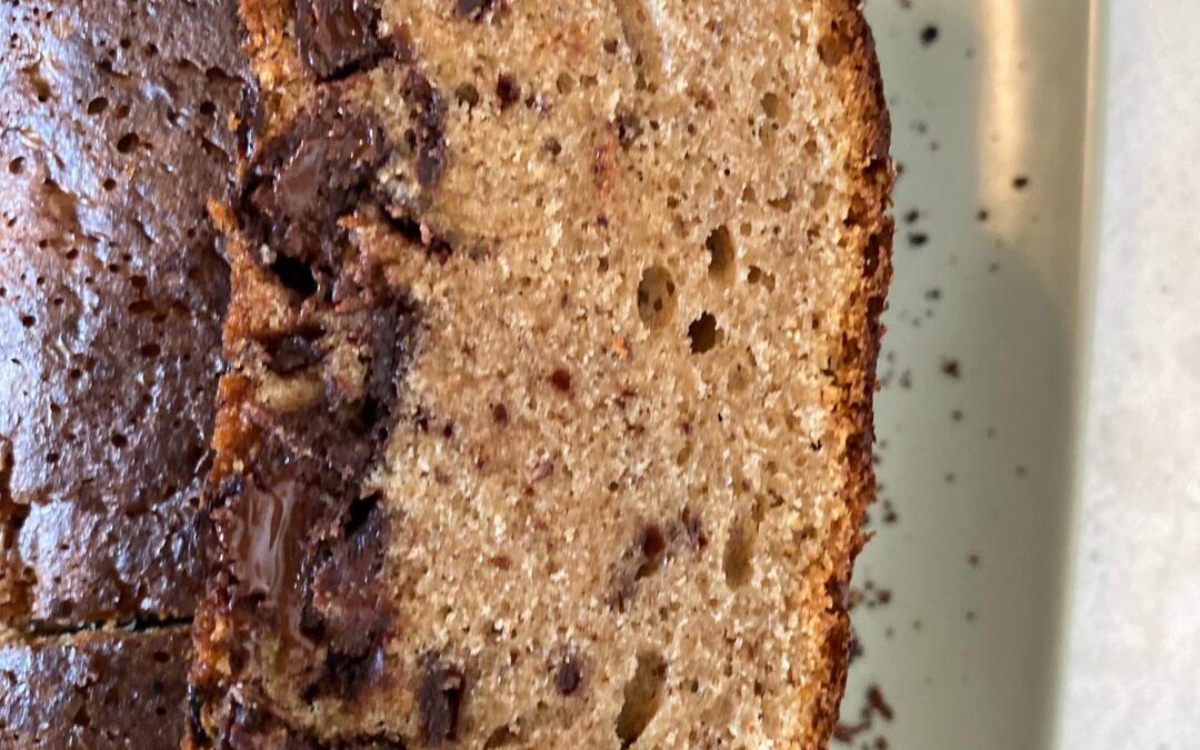 QUATRE-QUARTS AUX PEPITES DE CHOCOLAT NOIR