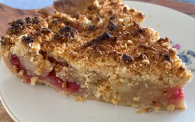 CRUMBLE AUX POMMES ET AUX FRAMBOISES